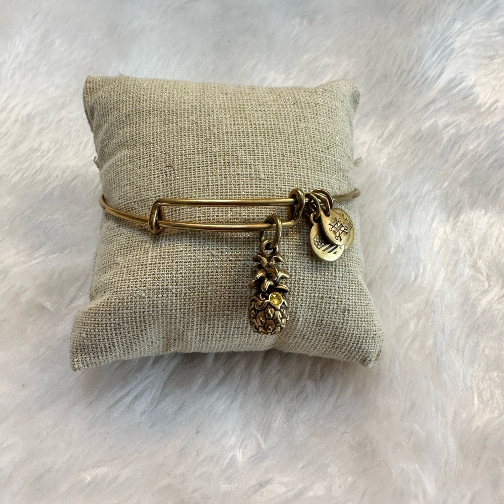 Alex and Ani ‘Pineapple’